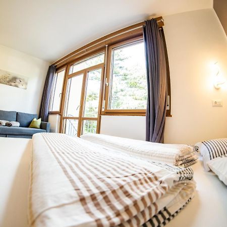 Flow Apartments Winkel Studio Мерано Экстерьер фото